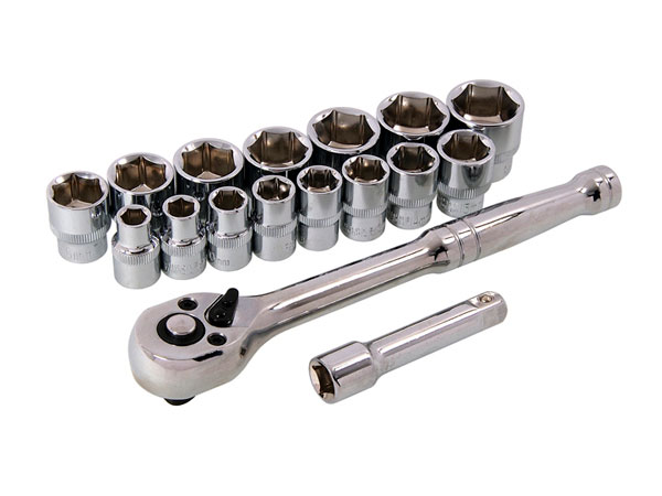 Ratchet and Socket Set